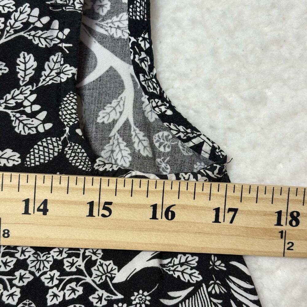 Nature Print Sleeveless Trapeze Blouse Women's Sz XS Black White Floral Old Navy - Picture 7 of 8